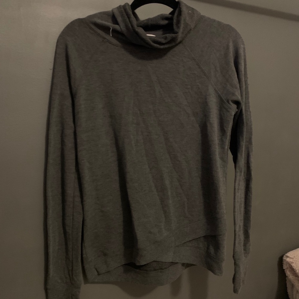 Small grey sweatshirt